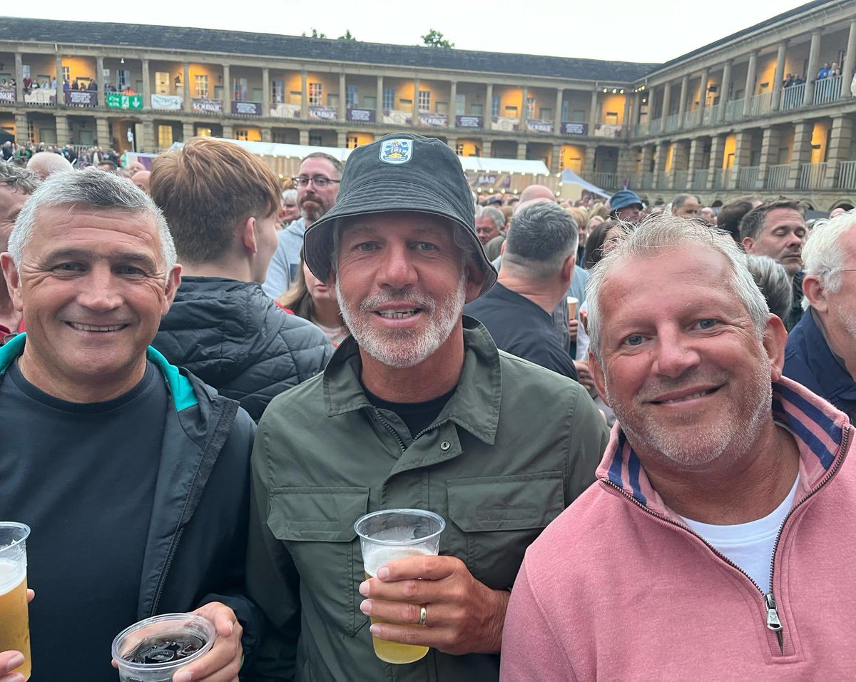 Trevitt67's tweet image. Still showing the badge ! 😂