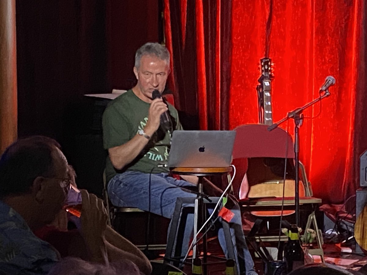 TimSmith2021's tweet image. Love & Mercy to you & your friends tonight…a sublime tribute to Brian Wilson at The Sound Lounge yesterday evening…thanks to Paul Sexton & all the good folk who support this wonderful venue.