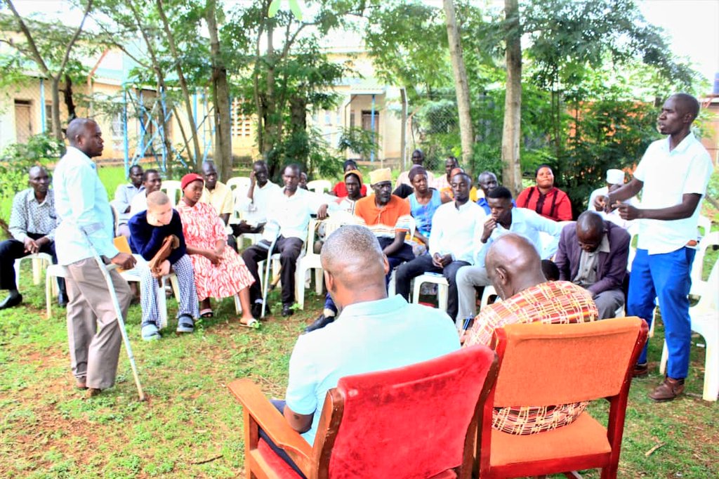 STFUganda's tweet image. This week, @STFUganda and @MenEngageUganda partners, Vision for Children and Youth Foundation held follow-up community dialogues in Iganga & Bugiri, engaging adolescents and parents on children’s rights, positive parenting, and SRHR. The sessions also promoted gender equality…