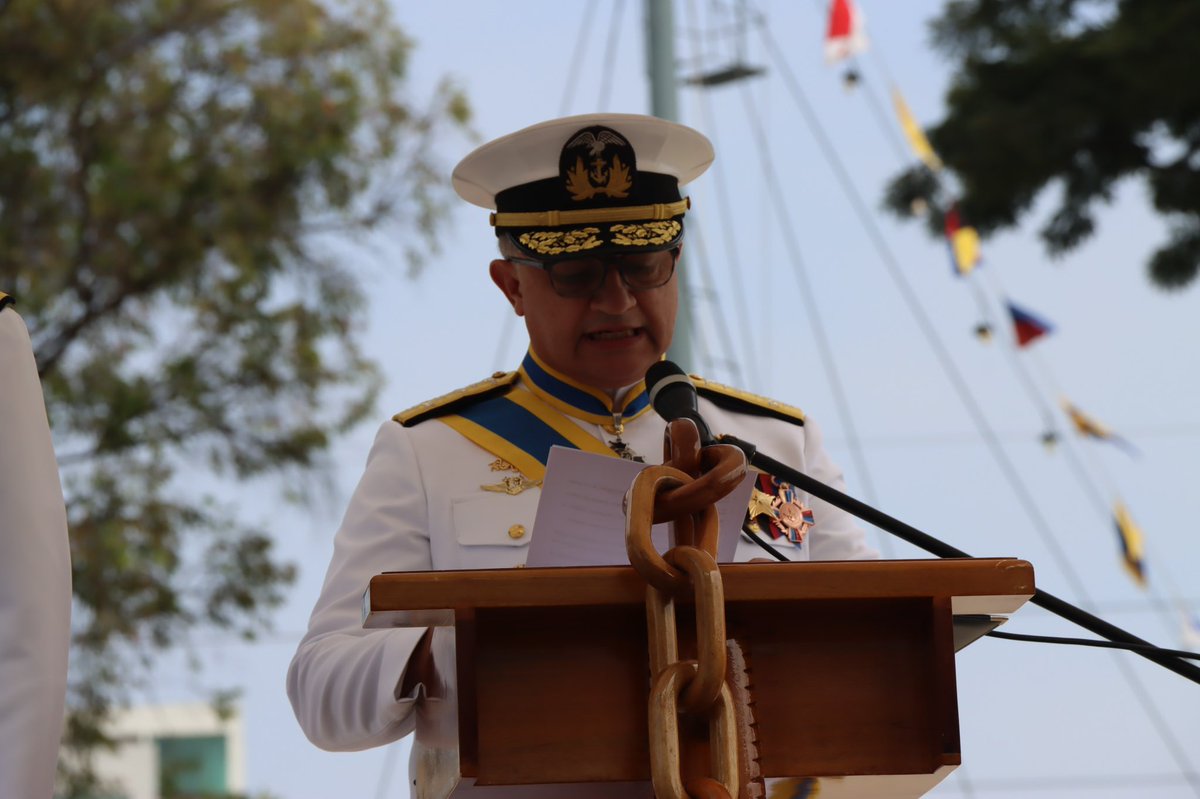 armada_ecuador's tweet image. #Guayaquil || Con una solemne ceremonia cívico-militar, la Armada del Ecuador conmemoró el octogésimo cuarto aniversario del glorioso Combate Naval de Jambelí, y día clásico de la Armada del Ecuador.
El acto fue presidido por el primer mandatario Daniel Noboa Azin, Presidente…
