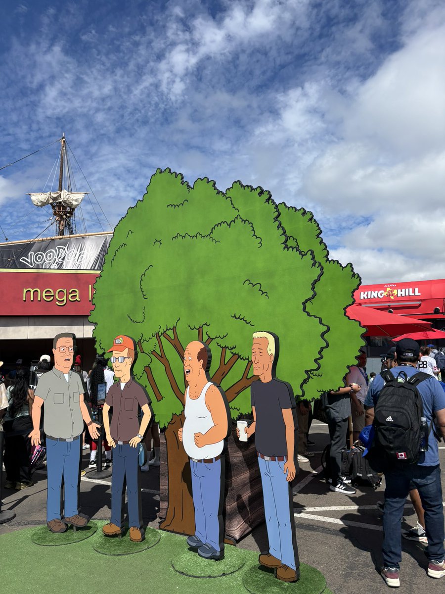 sdcc_maniajp's tweet image. #サンディエゴコミコン
#sdcc2025
3日目は、15年振りに復活するアニメ『キング・オブ・ザ・ヒル』(King of the Hill)の場外ポップアップから。…