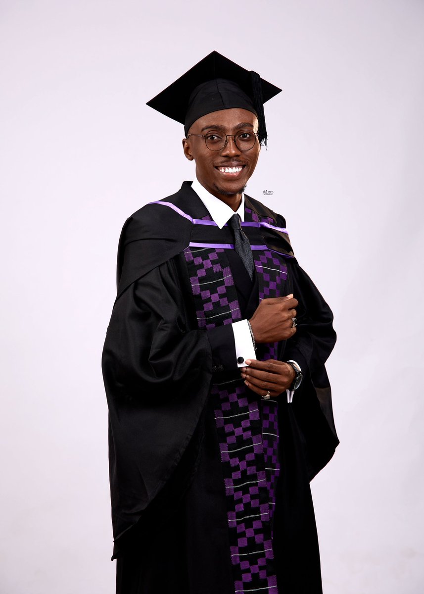 kofitagbor's tweet image. "One man, thousand.”
Started unsure, but I took the step. Turned strangers into family, moments into memories.
Lost motivation many times, but I never gave up. Glad I finished this lap.
LLB was indeed an experience!
#KofiTagbor #NyameNeHene