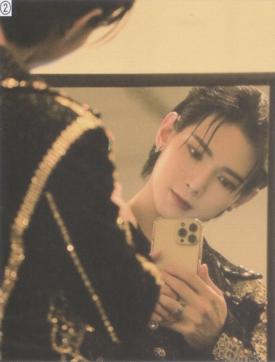 Alguém por favor me explica como eLE PODE SER TAO LINDO MEU DEUS DO CEEEEEEEEEEEEEU