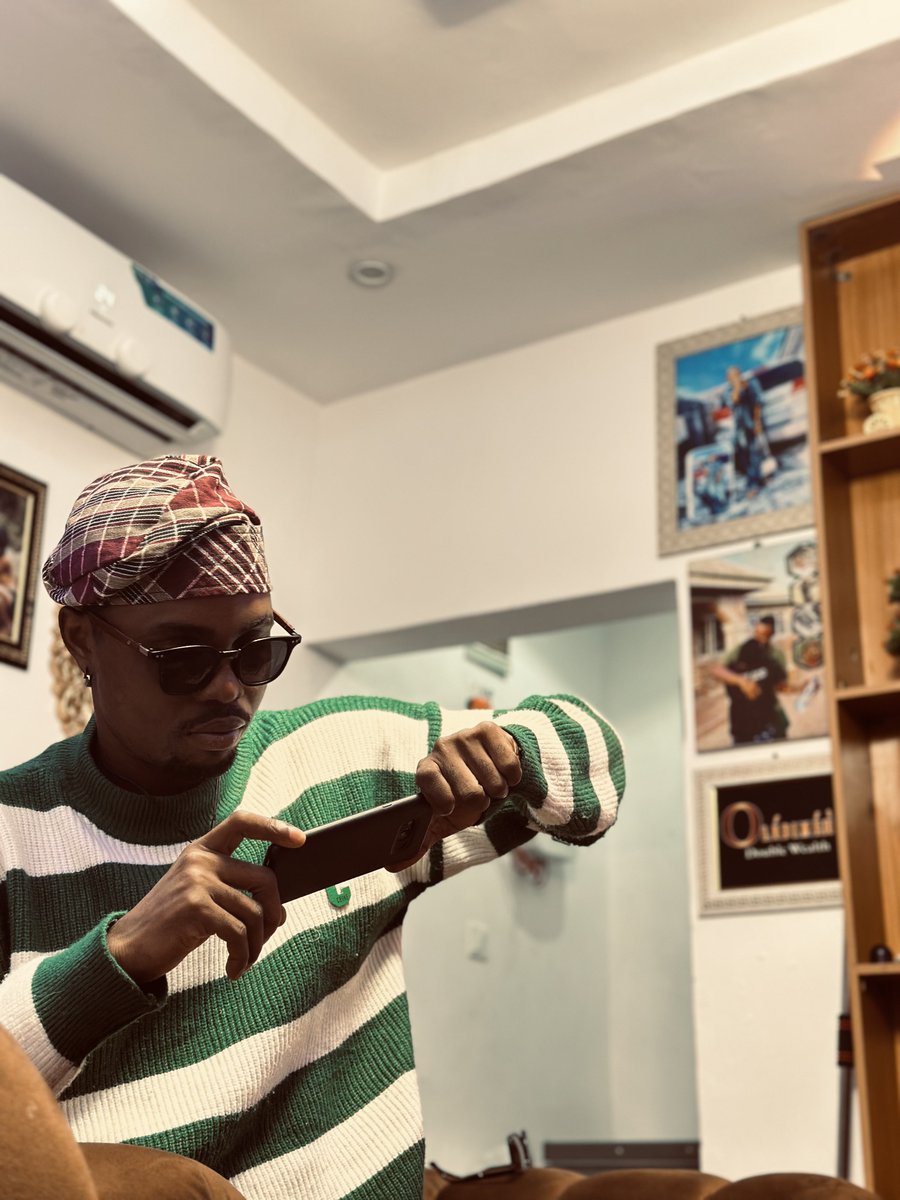 real_olaricky's tweet image. I be omo Naija o, living my life mi o sa o

Asake #BADMANGANGSTA 🪖🐐