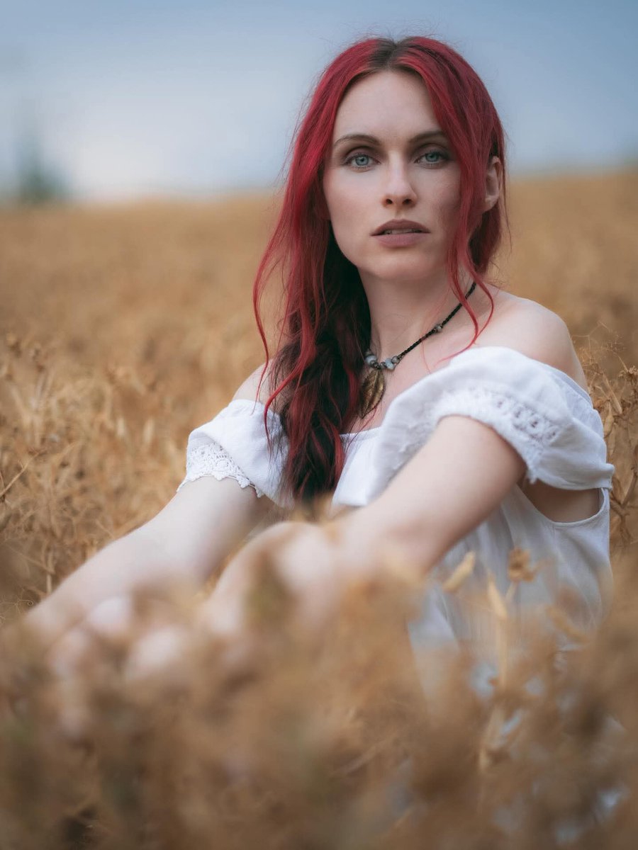 TheUnbrokenDark's tweet image. Fabienne!