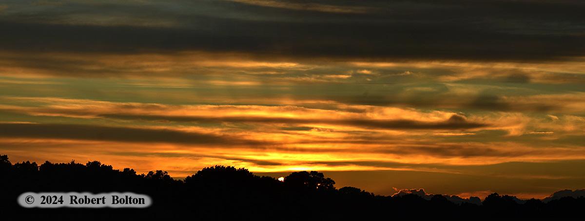 robertbolton443's tweet image. Still cleaning out #photos from #summer2024. Cobbled these #sunset #panoramas from a couple of pictures. #sunsetphotography #nature #NaturePhotography #nikon #D7200 #nikoncreators #nikonphotography #nikonnofilter #nikonlove #nikkor70300mm #nikonshots #shotonnikon #yourshot