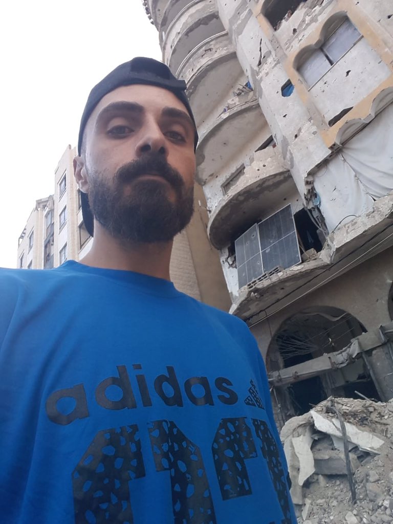 chefkh33's tweet image. We are living under bombing and hunger.
Any donation, even a small one, could save our lives.
chuffed.org/project/133734…