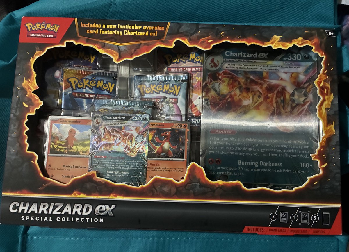 AlexBuell4's tweet image. Day two @classicgamefest  great haul and hope for some good hits!