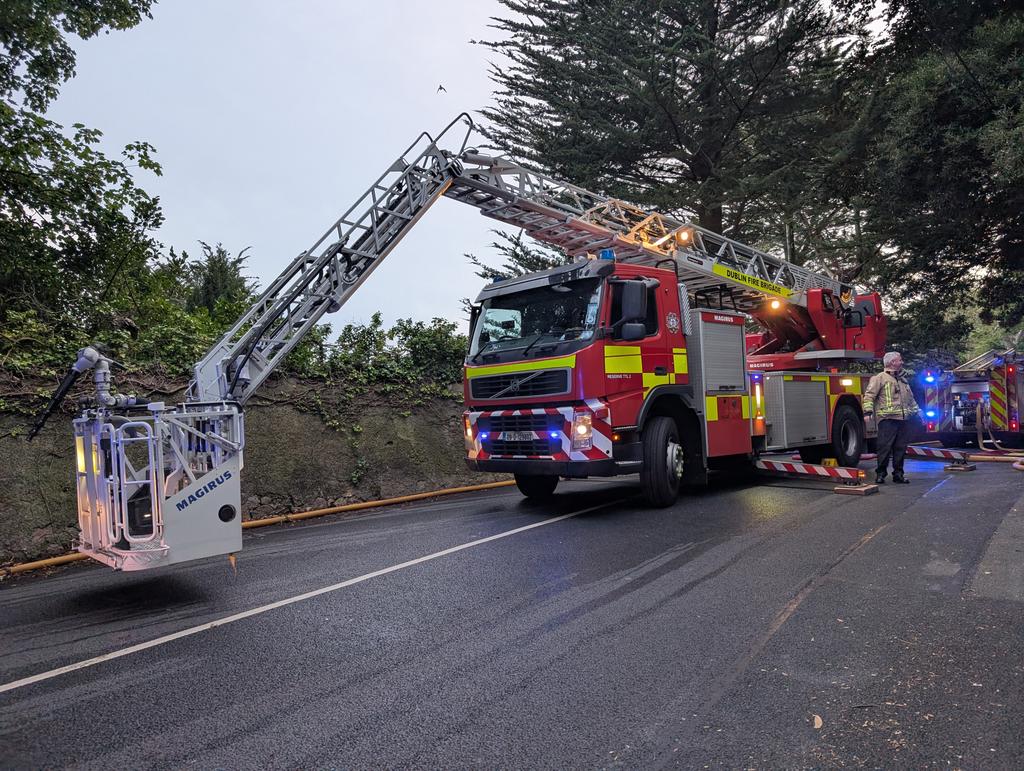 DubFireBrigade's tweet image. Brennanstown Road is temporarily closed as we deal with a fire in a vacant building.
Divert if possible
Three fire engines and a turntable ladder are on scene.
