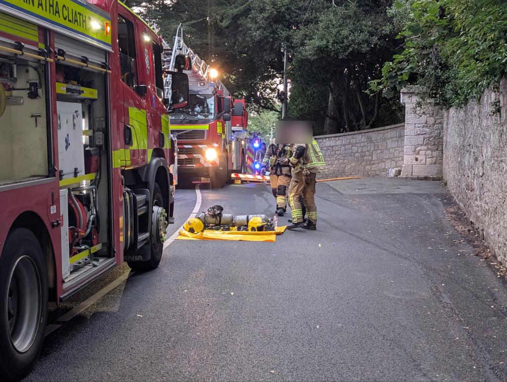 DubFireBrigade's tweet image. Brennanstown Road is temporarily closed as we deal with a fire in a vacant building.
Divert if possible
Three fire engines and a turntable ladder are on scene.