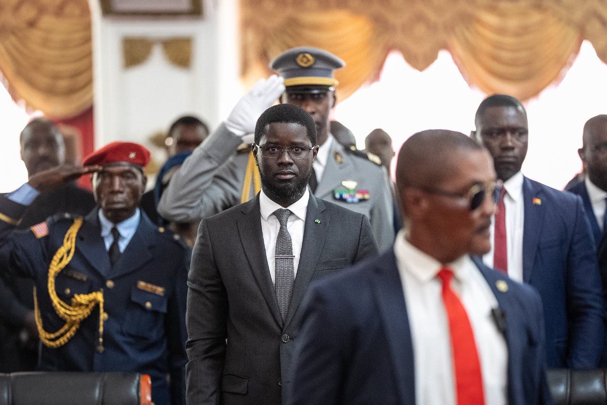 PR_Senegal's tweet image. SEM @PR_Diomaye a pris part ce jour aux célébrations du 178e anniversaire de l’indépendance de la République du Liberia, à l’invitation de SEM Joseph Boakai. Un moment fort de fraternité, de coopération régionale et d’engagement commun pour la paix et le développement.