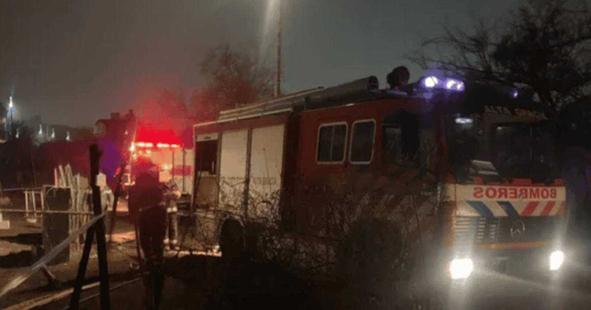 Rosariotres's tweet image. Dos nenas pequeñas murieron en un incendio de su vivienda en Córdoba dlvr.it/TM7TG3