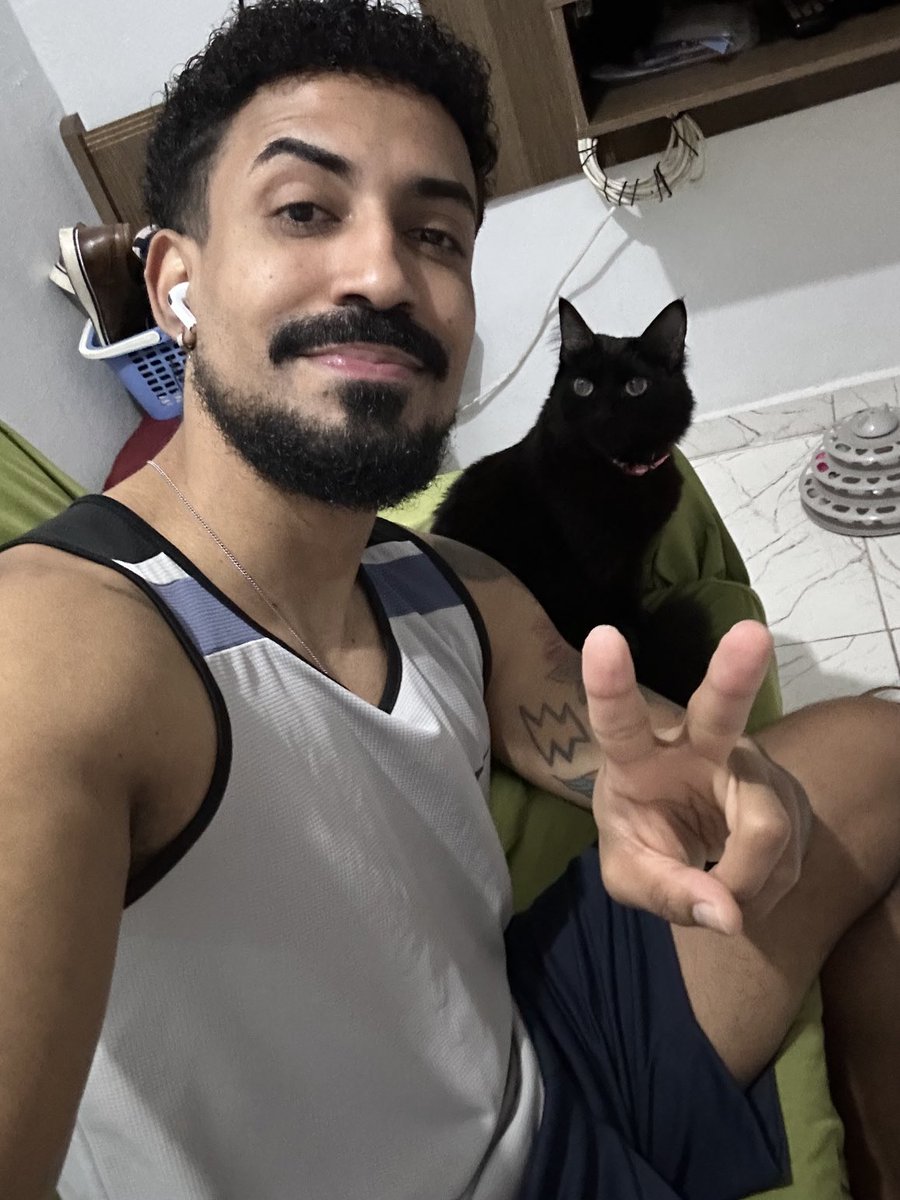 Rafael Lima 🏳️‍🌈⚓️ (@rafaelnavy_) on Twitter photo 