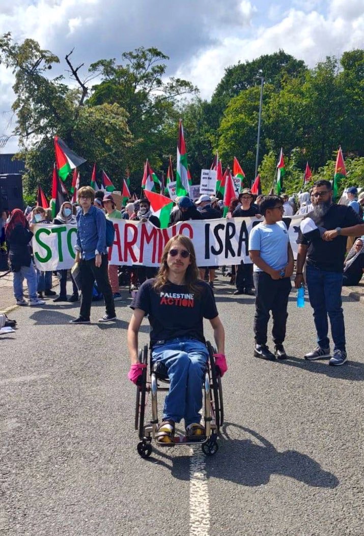 DefendOurJuries's tweet photo. ARREST - SHENSTONE

Police arrested a protester today at an anti-genocide rally at the Shenstone, Staffordshire. The protester, who is a wheelchair user, was seen wearing a Palestine Action tshirt.

UAV Engines, a subsidiary of Elbit Stystems, has a Shenstone factory. https://t.co/vviWzKBfrJ