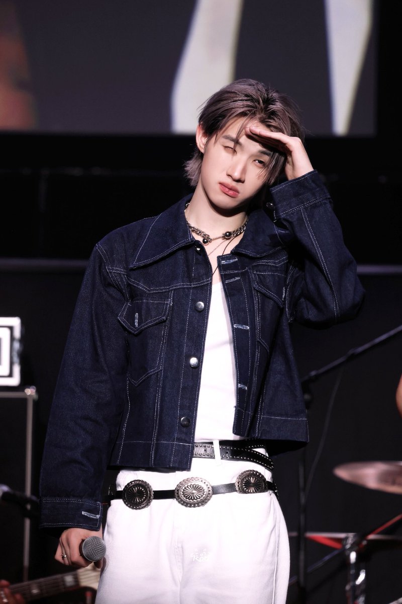 Kori1008's tweet image. 𝑾𝒊𝒏𝒌૮ • ﻌ - ა ˚₊ ✧
#GMMTVMUSICONXJAPAN2025
#GMMTVMUSICONXJAPAN2025D1
#hongshihoshi #LYKN