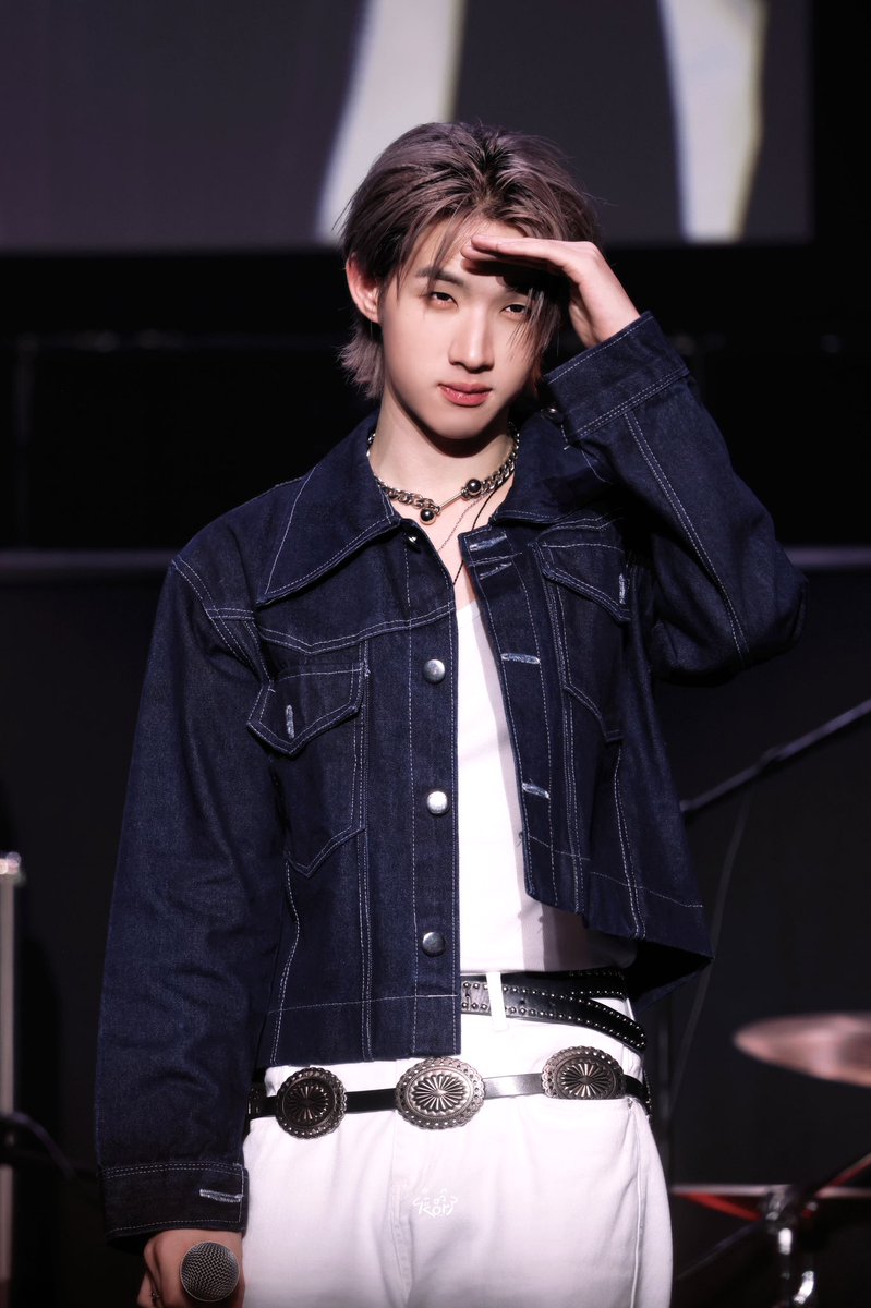 Kori1008's tweet image. 𝑾𝒊𝒏𝒌૮ • ﻌ - ა ˚₊ ✧
#GMMTVMUSICONXJAPAN2025
#GMMTVMUSICONXJAPAN2025D1
#hongshihoshi #LYKN