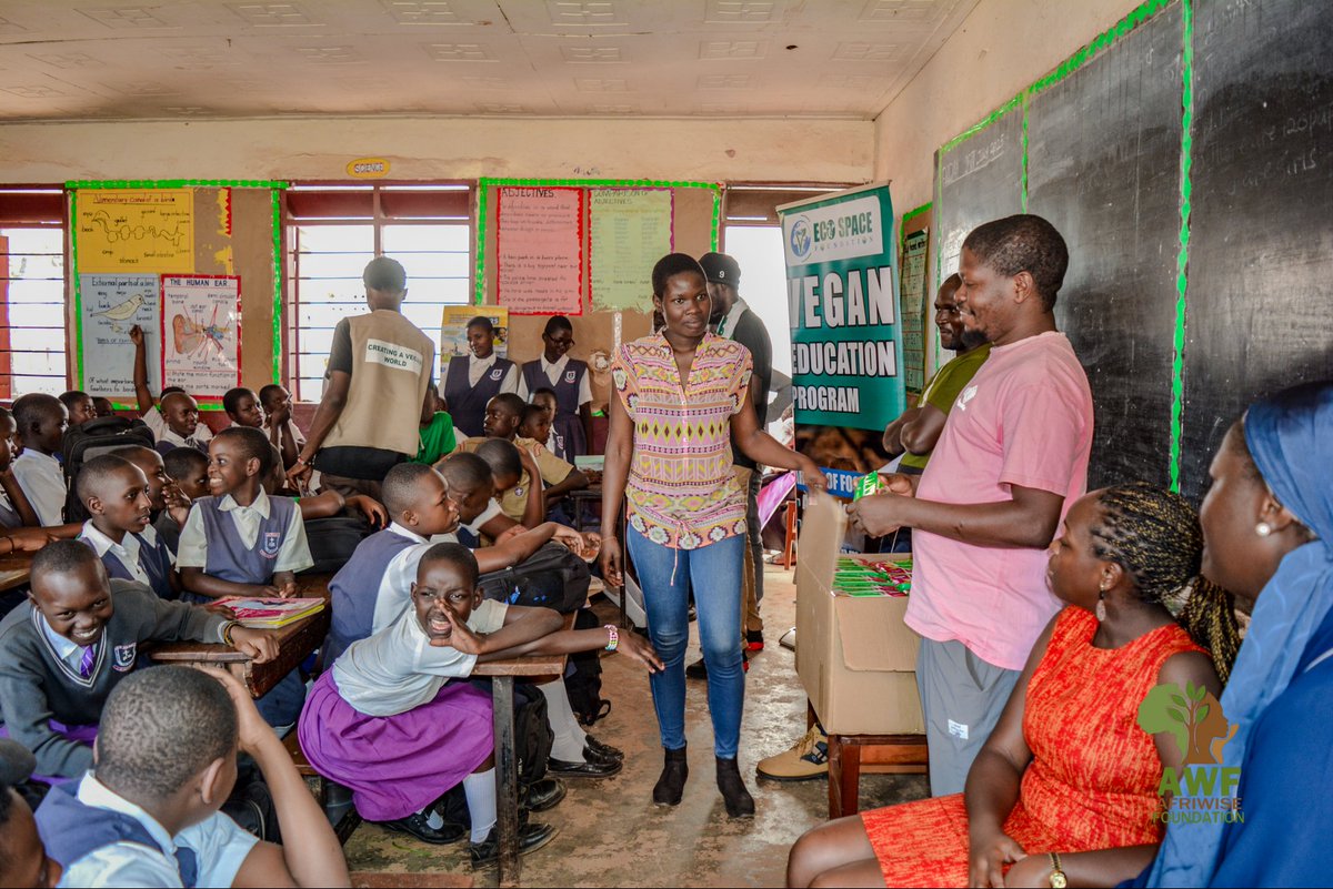 AFRIWISEFDN's tweet image. We are talking about sustainability, have you heard of 'Makapads' check out more details on makapads.com
📷📷 by @FrosteeLensUg