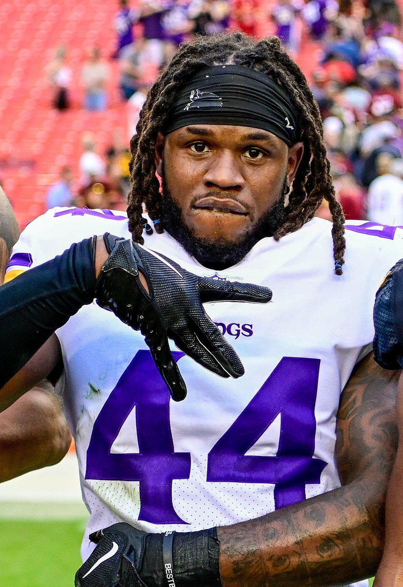 VikesCentral's tweet image. Josh Metellus is here to stay.
Agreeing on a 3 year contract worth up to $42M with the Vikings.
A steal for a vital chess piece in Brian Flores defense.