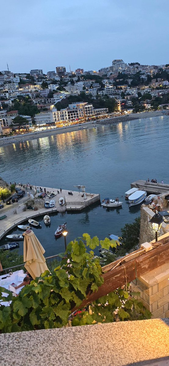MersShata's tweet image. Shilling $RENDER and $XNET at the Adriatic sea