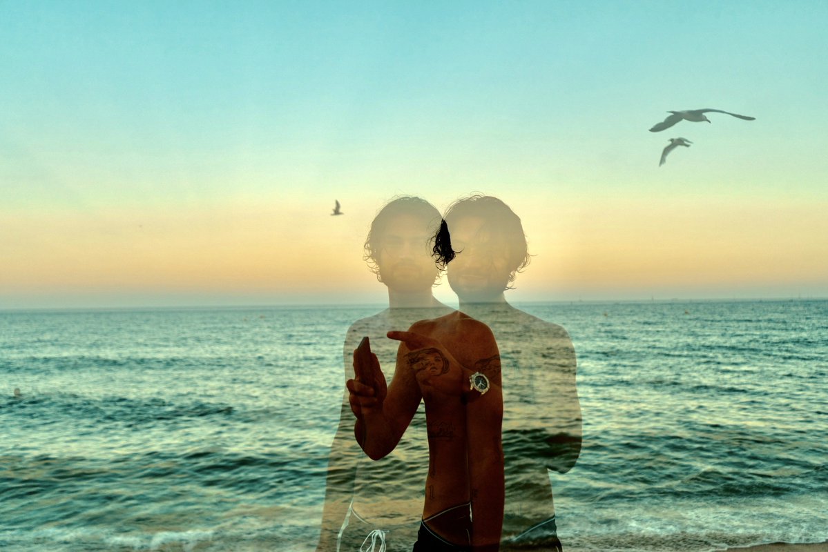mbhhh_'s tweet image. Today, I walked along the sea in Barcelona 🎞️