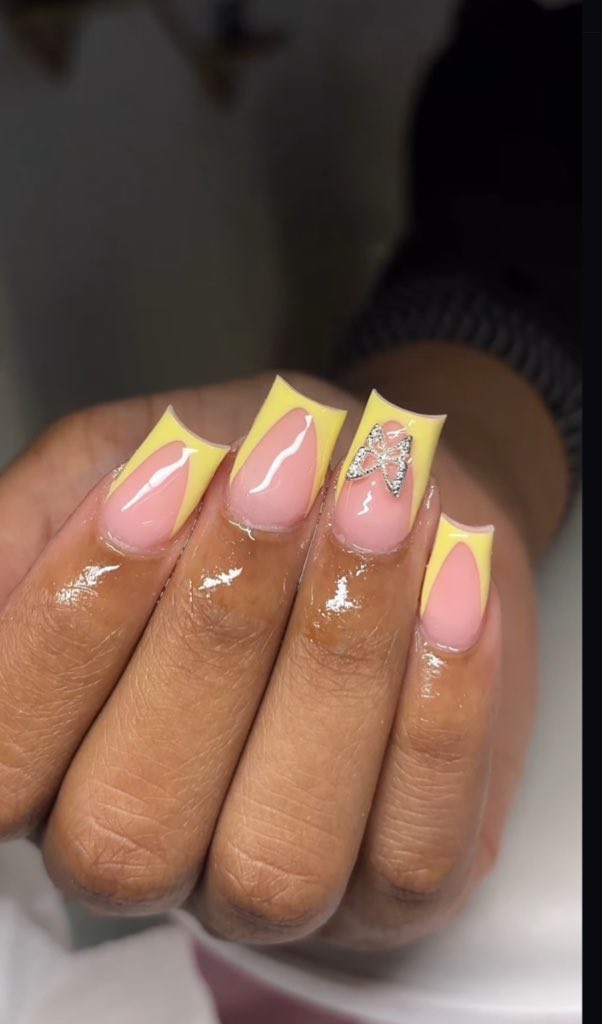 naeeb_'s tweet image. French tip warrior