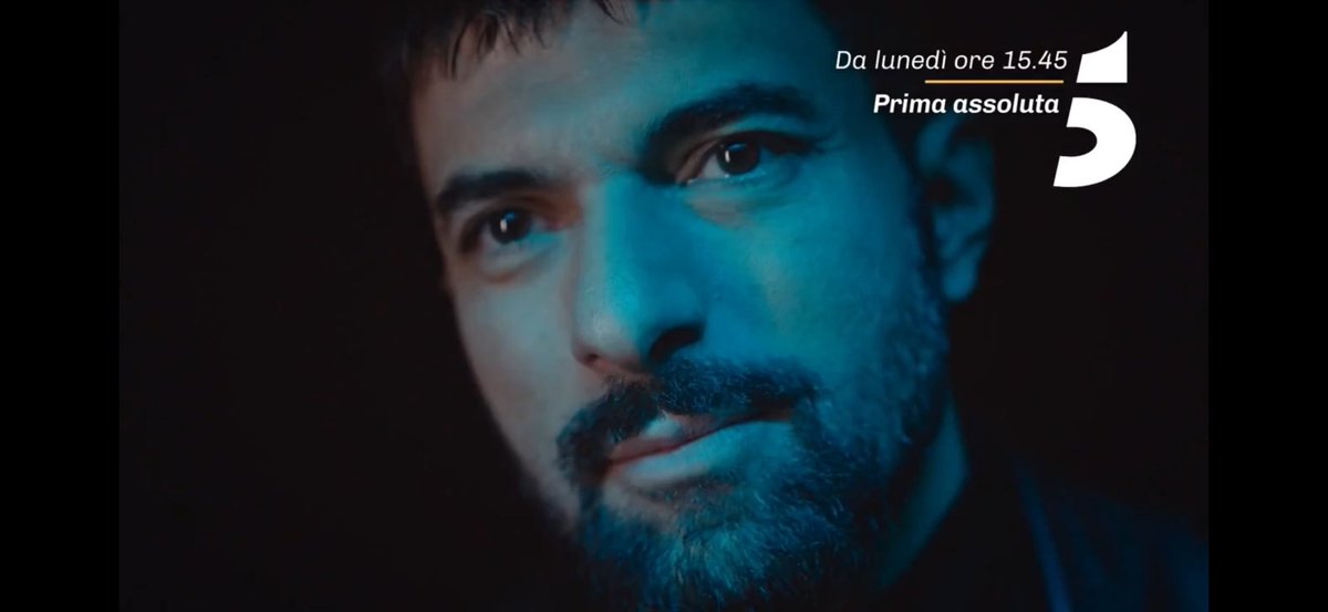 Join us tomorrow, Sunday, July 27th, at 22:00 🇹🇷 to celebrate the premiere of #IoSonoFarah in Italy on #Canale5 🇮🇹 with our dear #TahirLekesiz #EnginAkyürek 🫶 first tweet by us!