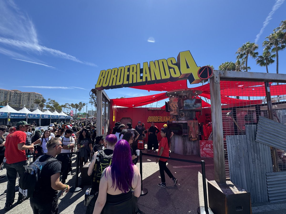 TIME TO RAGE 😤🤘

<a href="/VansWarpedTour/">Vans Warped Tour</a>