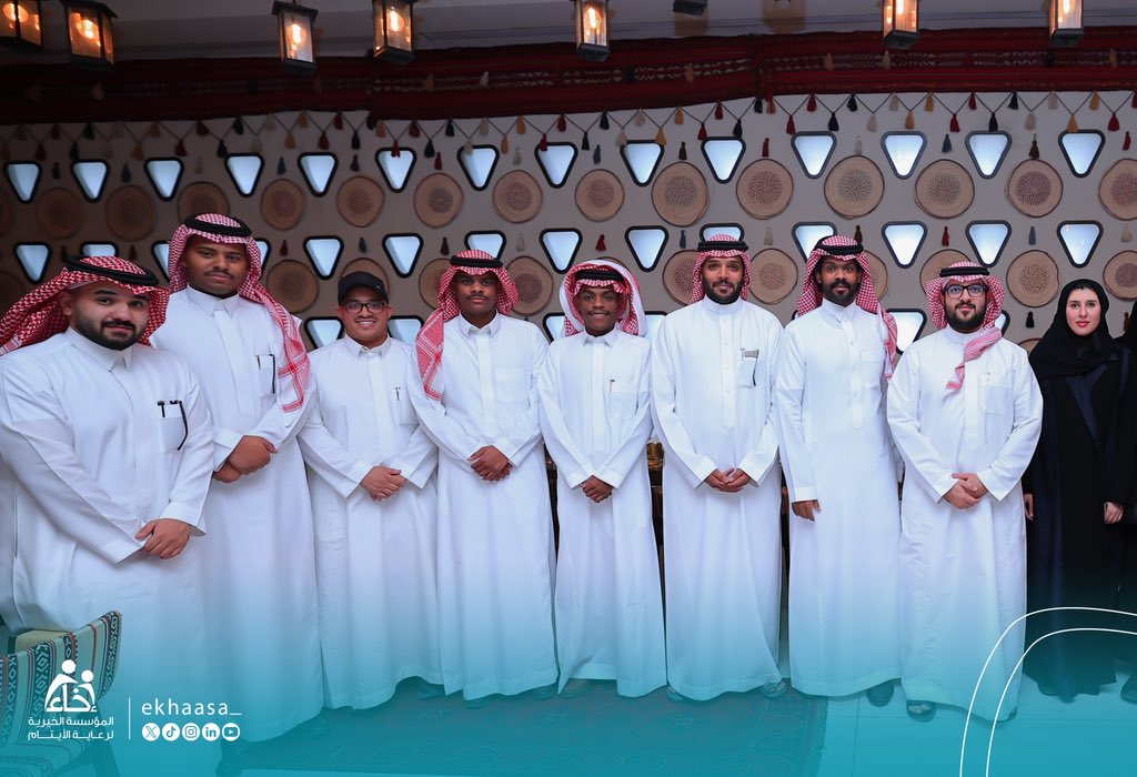 التقى سعادة الرئيس التنفيذي لمؤسسة #إخاء الدكتور محمد بن عمر العيد، وفد #إخاء المشارك في اللقاء الكشفي العالمي الـ16 للجوالة قبل مغادرتهم إلى البرتغال، مؤكدًا ثقته في تمثيلهم المشرف للوطن ودورهم في إبراز قيم العطاء والتمكين🌟

#إخاء_رحلة_أثر
#Moot2025