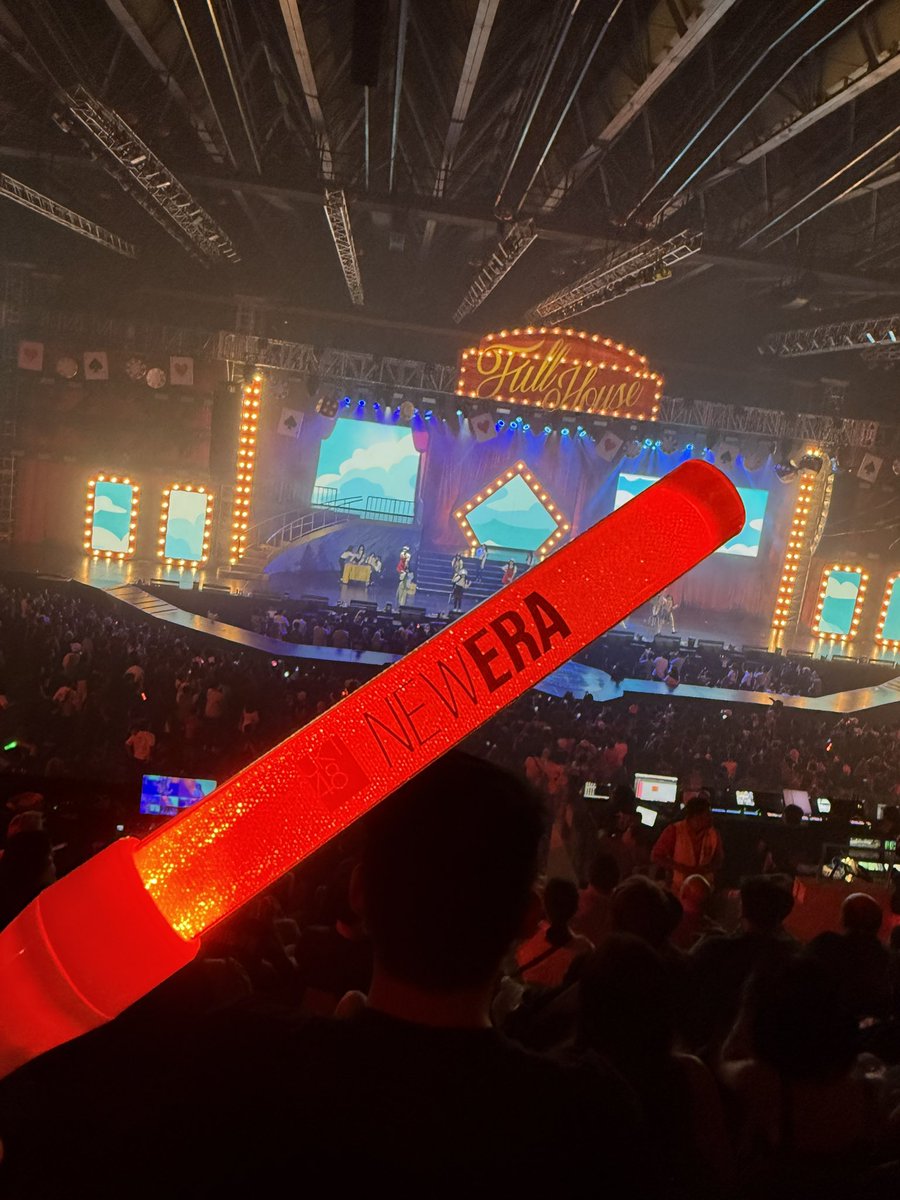 I’m so happy today aku bisa nntn konser JKT48🥰❤️
Thank you selalu dukung JKT48:) meskipun aku sekarang bukan member bukan staff hanya fans JKT48 tapi aku bangga banyak yang dukung JKT48😝
Di mana pun aku tetap sayang sama JKT48🩷 love you 😘😘😘😘😘