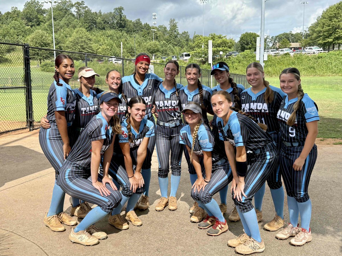 TampaMustangsRT's tweet image. Top 16 finish at AFON - Chattanooga for our season finale!! The girls battled and never let up!! Bombs and Double plays! A strong last hurrah for our seniors 💪🏽🥎💙❤️