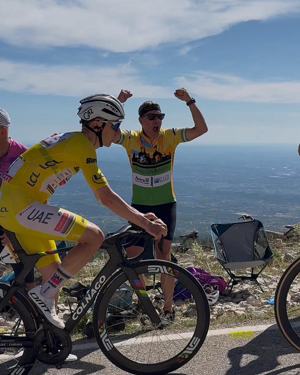 ChetEdinger's tweet image. I was able to visit my sister in France this last week & it was a bucket list trip. In 7 days we:
Rode 220 miles with 29,400’ of elevation gain on some of the best routes in Europe
Rode parts of stage 16 & stage 18 of #TDF2025 & cheered on the best riders in the world…