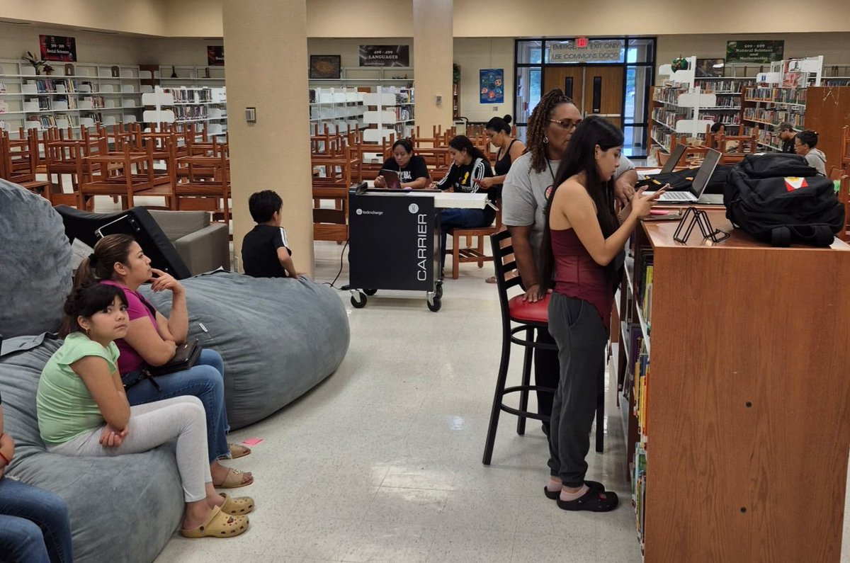 Ike9_AISD's tweet image. 🌟What a fantastic Saturday workshop! A big thank you to Mrs. Garza, Mrs. Taylor, and Mrs. Romero for helping 32 families update their HAC accounts! 📚🎒🌟 Let's get ready for an incredible school year ahead! @AldineISD @Aldine_FACE @Darrell88Ross #AldineImpact