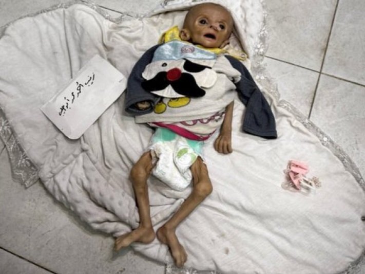 ‼️OPEN THE DAMN GATES!!

Can't you guys get together??  <a href="/UNRWA/">UNRWA</a> <a href="/UN/">United Nations</a> <a href="/RHCJO/">RHC</a> @ofmuae @uaemediaoffice <a href="/KSAmofaEN/">Foreign Ministry 🇸🇦</a> <a href="/MFATurkiye/">Turkish MFA</a> <a href="/EgyPresidency/">Egyptian Presidency</a>
Remove the gates.  
Remove the wall.  
Stop starving the people inside.
#GazaStarving
Break the seige on babies!!