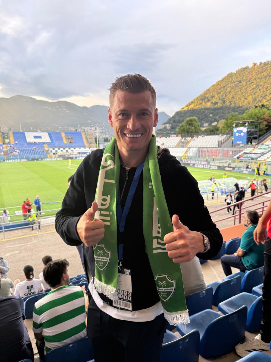 🚨 أليوسكي يرتدي الشعار من جديد 💚🤩

#الاهلي