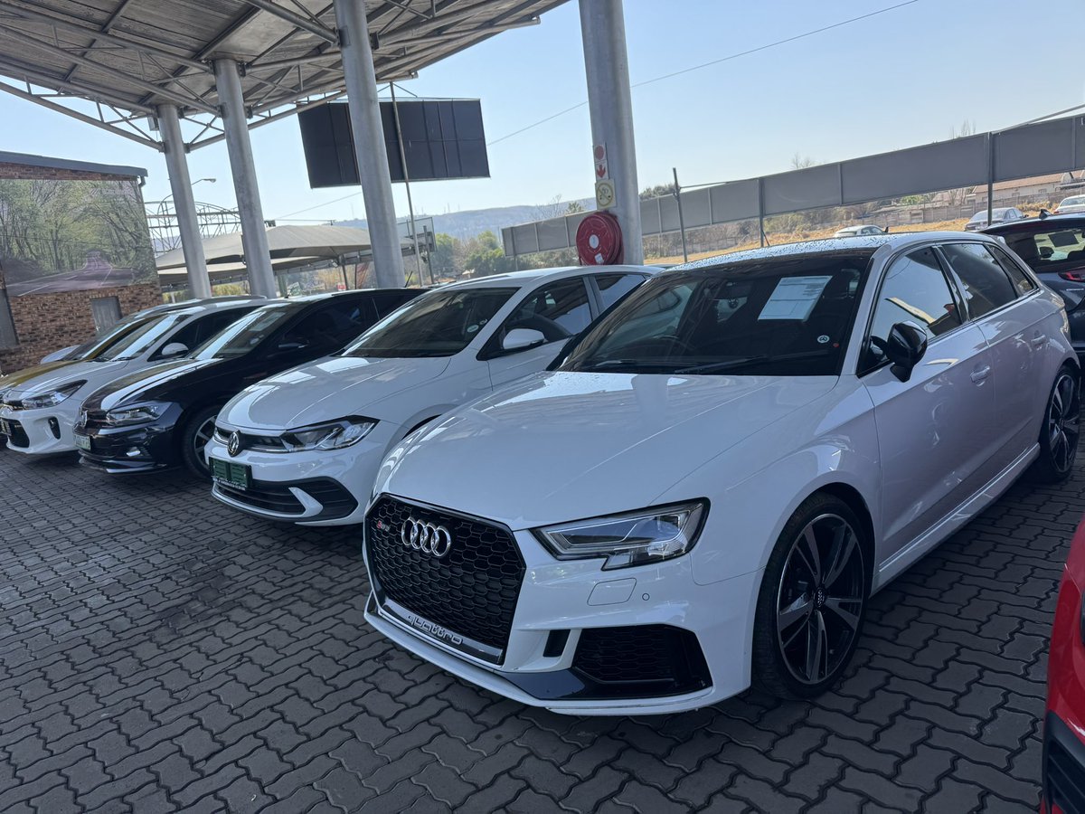 DENIAMOTORS's tweet image. Cars available
Finance or cash 0647417510
For more information please call or text 0647417510