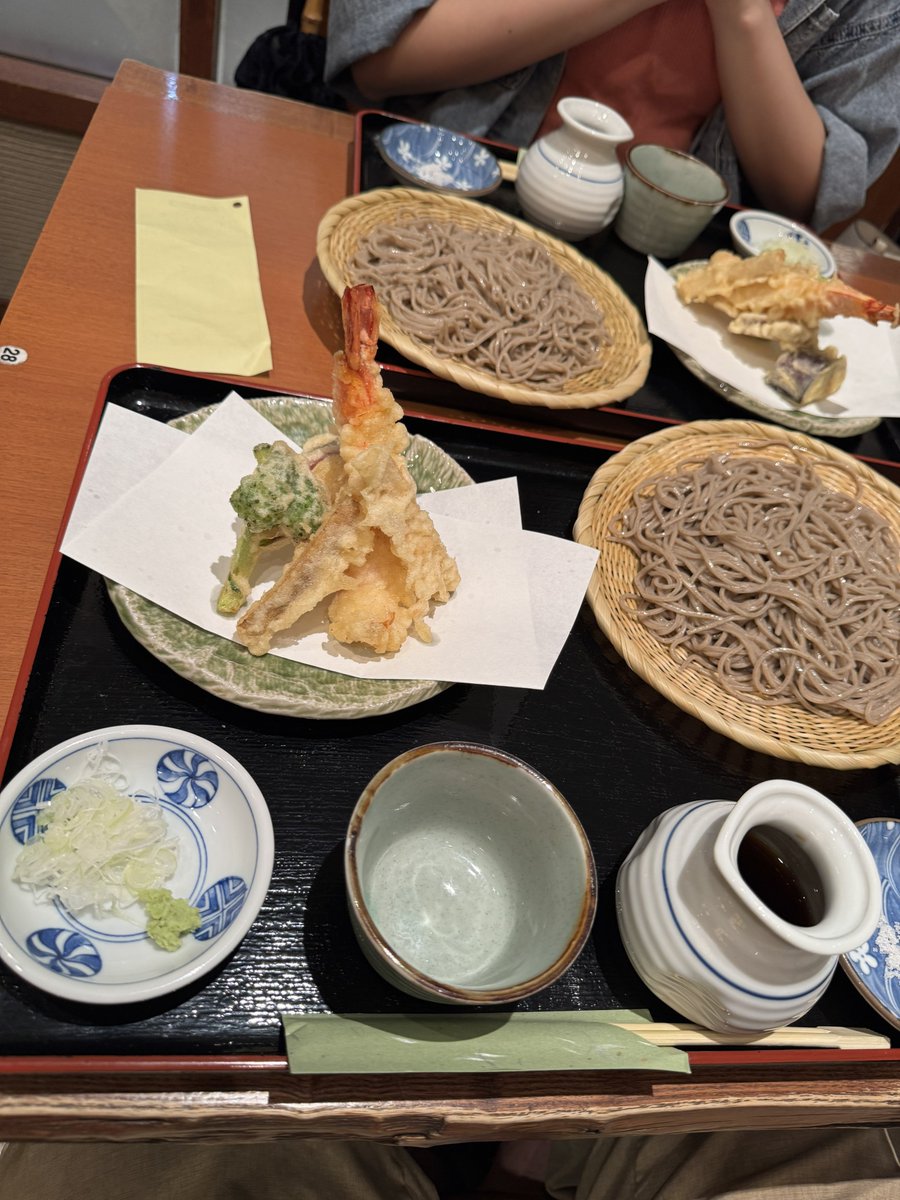 tyoro_ai25's tweet image. にしても、ほんと約1ヶ月に楽しい休日を過ごせた気がする。転入届やら免許の住所変更とか、諸々やる事をやったんだけど、のんびり過ごせる時間も確保できて…☺️
チーズインハンバーグは至高だったし、大好きなMCU映画は見れたし、コシの効いたそばも食べれたし、仙台のすずめ踊りも楽しめたし😊✨