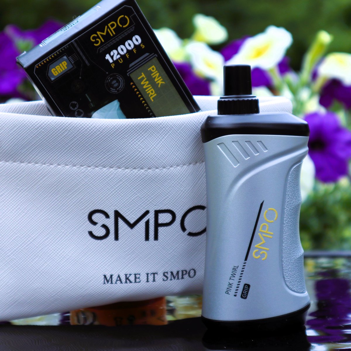 SMPO Grip #smpogrip
what a delicious flavour this
Pink Twirl is!😋😋😋
12000 P
20W output
20ml capacity
750mAh
0.6 Ω mesh
#makeitsmpo #smpo
@smpovape_official