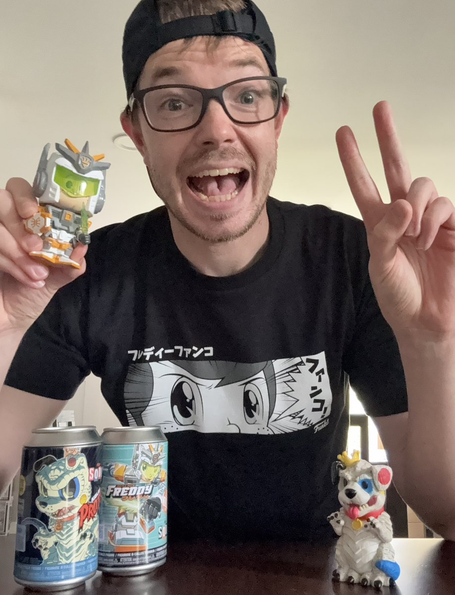 That_BriGuy's tweet image. Day 26 of wearing an @OriginalFunko shirt everyday this month and it’s #FunkoSodaSaturday!

We’ve got Battle Mech Freddy ready to save the day, but what evil plan does Kaiju Proto have in store for our hero!? 

#Funko #FunkoFashion #FunkoFunime