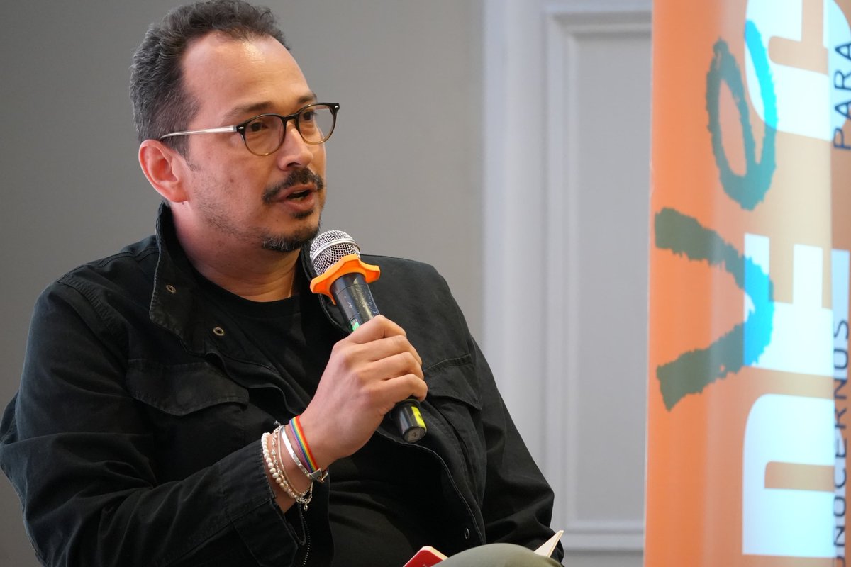 Tratar de hacer monolingüe un país como Estados Unidos es un acto político, de ataque a la diversidad que nos representa: José Higuera López, presidente de la <a href="/fil_nyc/">FILNYC</a>. #FestivalGabo2025