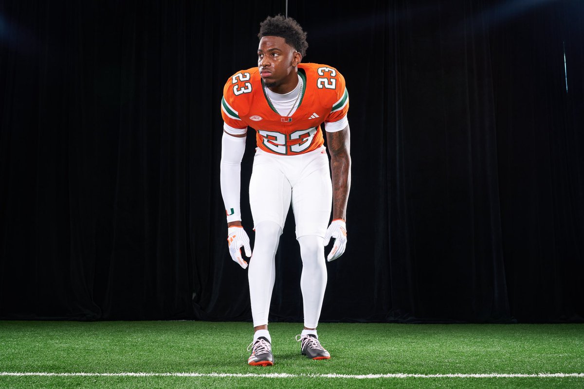 dylandayy12's tweet photo. Year 2🦅 https://t.co/tDcrREt2C3
