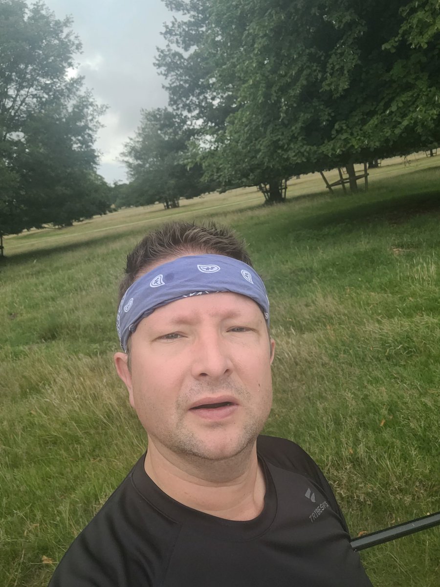 official_danik's tweet image. PARKRUN 241 COMPLETED - Belton House, Lincolnshire.

Kept it simple but really pushed it in the final minute. I made it forty seconds quicker than last weekend. Had a slight glute injury but that didnt stop me. Great workout this morning.

5km in 26-12. #parkrun #run #fitness