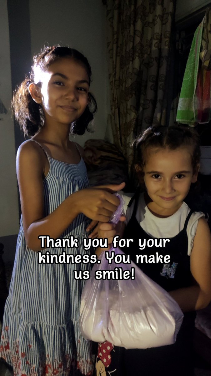 haddad_roba's tweet image. Thanks to your kindness, today we were able to buy a kilo of flour 🍞
You brought joy to our hearts 💛
Thank you to everyone who supported us and became a reason for our happiness.
Please keep giving… You are our hope 🙏
gofund.me/c5b0a059