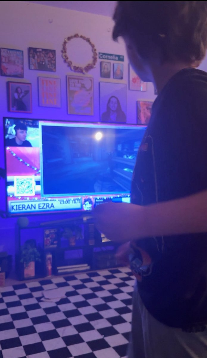 taylorriorson's tweet photo. @dawkosgames Kieran might have the flu, but the FNAF mega charity stream has kept him entertained all day. Seeing his donation come through made him so happy. We love dawko, we love @hexbrand https://t.co/gl7JcsRjFE