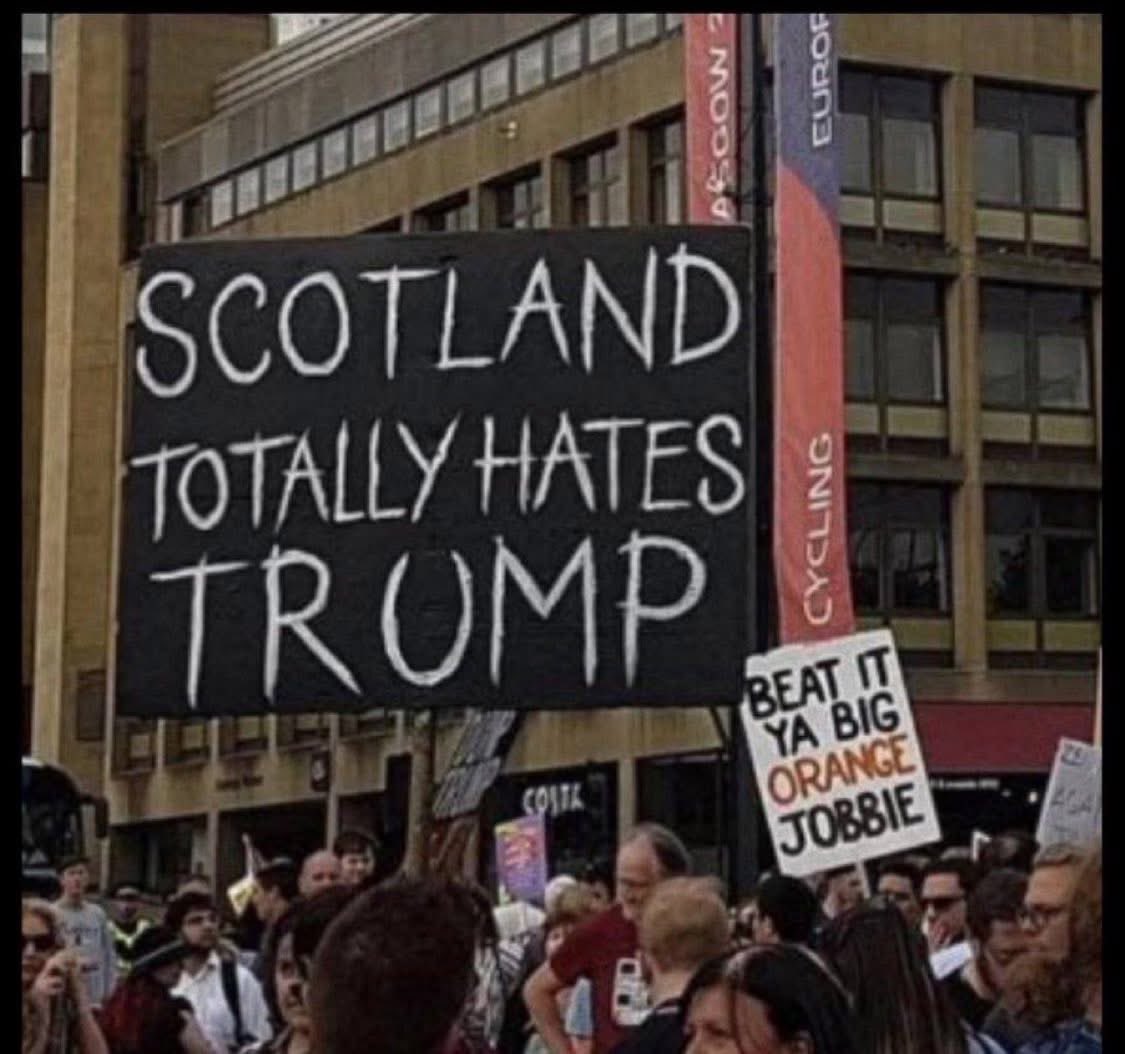 BiatchDulce's tweet image. Welcome to Scotland you Orange turd.🤣
And MAGA is busy celebrating that they love Trump In Scotland!
NOT!
Haha MAGA what a bunch of f*cking losers🫵🏼😂
No one likes your president!
The whole world is laughing at you.
Now we know he’s a pedo too.
Shameful…