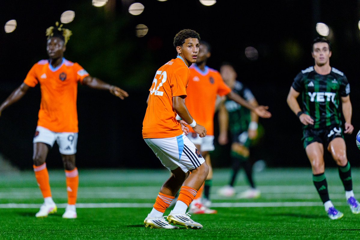 houstondynamo2's tweet image. At just 14 years, 10 months and 28 days old, Matthew Arana made his MLS NEXT Pro debut last night versus Austin FC Il, becoming the second-youngest player to suit up for Dynamo Dos this season.