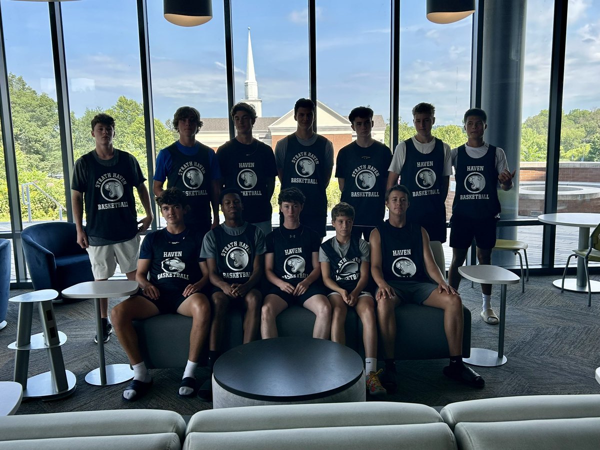 Boys are continuing to compete and have fun! 2-0 to start the morning session. 
Looking forward to getting after it again tonight!!