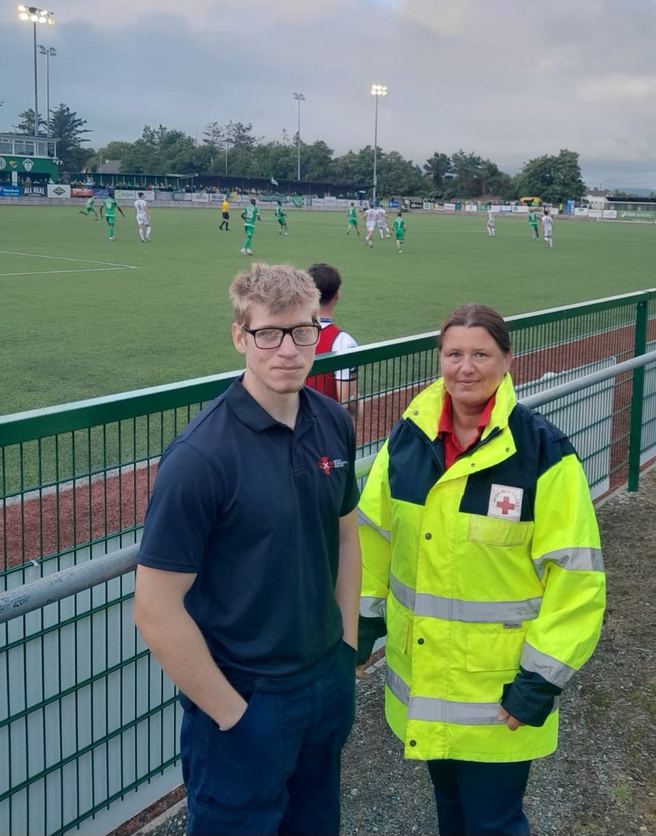RedCrossTralee's tweet image. Eduard and Juule were part of the @irishredcross Tralee Unit providing First Aid and Ambulance cover at the @KerryFC V @UCDAFC in Tralee last night. A big thank you to all of our volunteers who give up their time to cover various events.