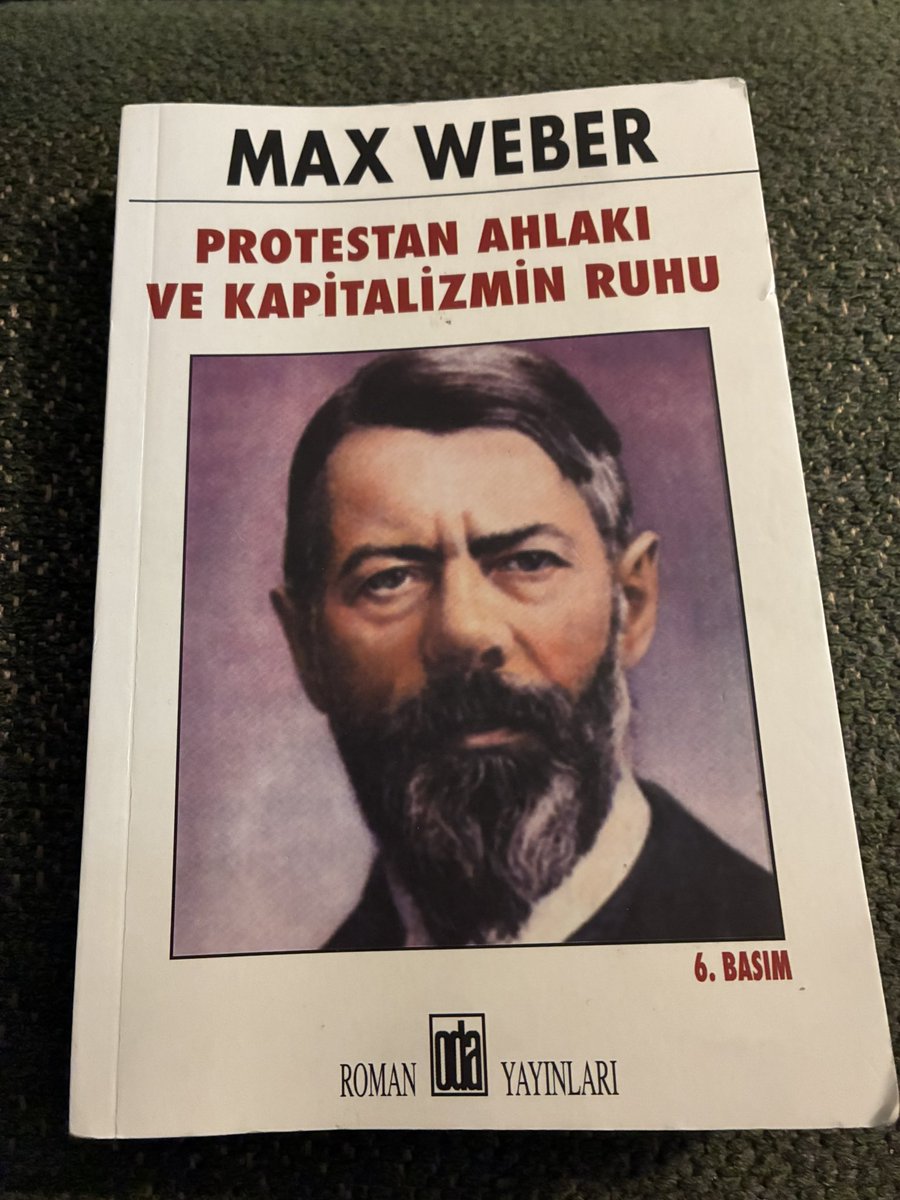 ilkercitli's tweet photo. Weber, bu eserinde kapitalizmin varoluşsal sorgulamalarla ilişkisini ele alıyor. Kültür, bireysel değerler ve ekonomik gelişme arasındaki ilişkiye dair çok güzel bir karşılaştırmalı tarihsel analiz.
#Sosyoloji #MaxWeber #ProtestanAhlakı #Kitap https://t.co/O02PAc634H