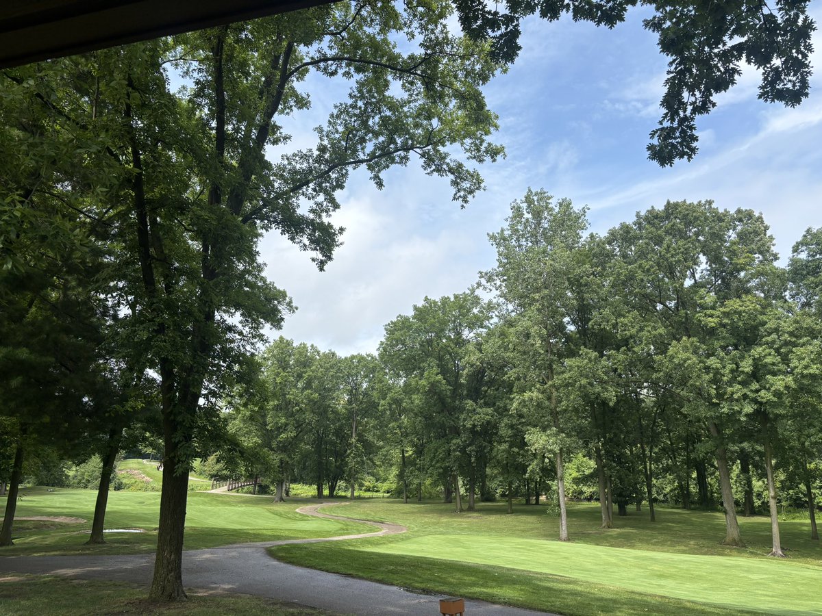 CoachNolanJones's tweet image. Great day out on the course for our Alumni Golf Outing! Super blessed to be surrounded by a great and proud group of people!