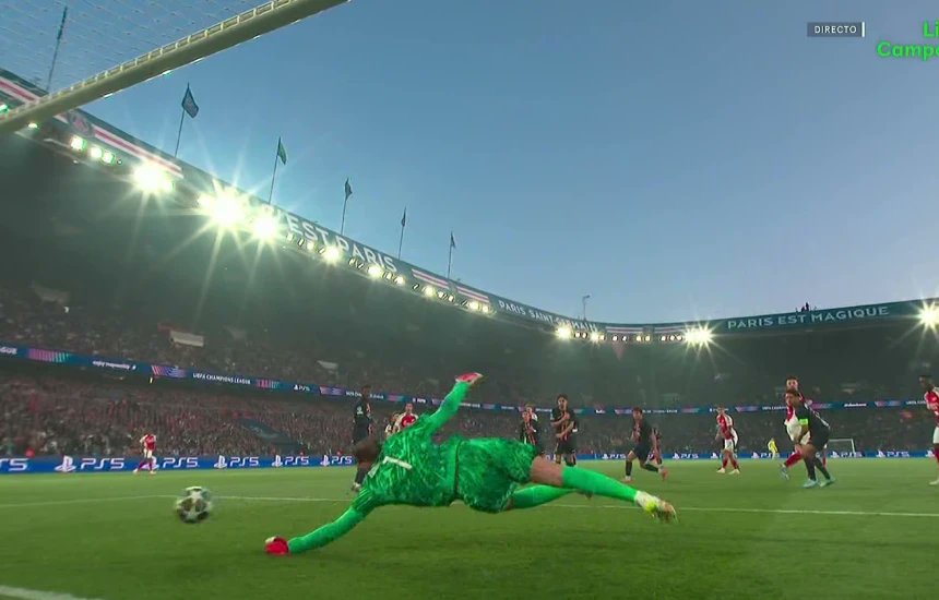 Isma783's tweet image. Si c&apos;est vraiment la fin pour Donnarumma on oubliera jamais sa campagne monstrueuse qui nous aura ramener notre 1re LDC

L&apos;ardoise est effacé, on t&apos;aime @donnarumma